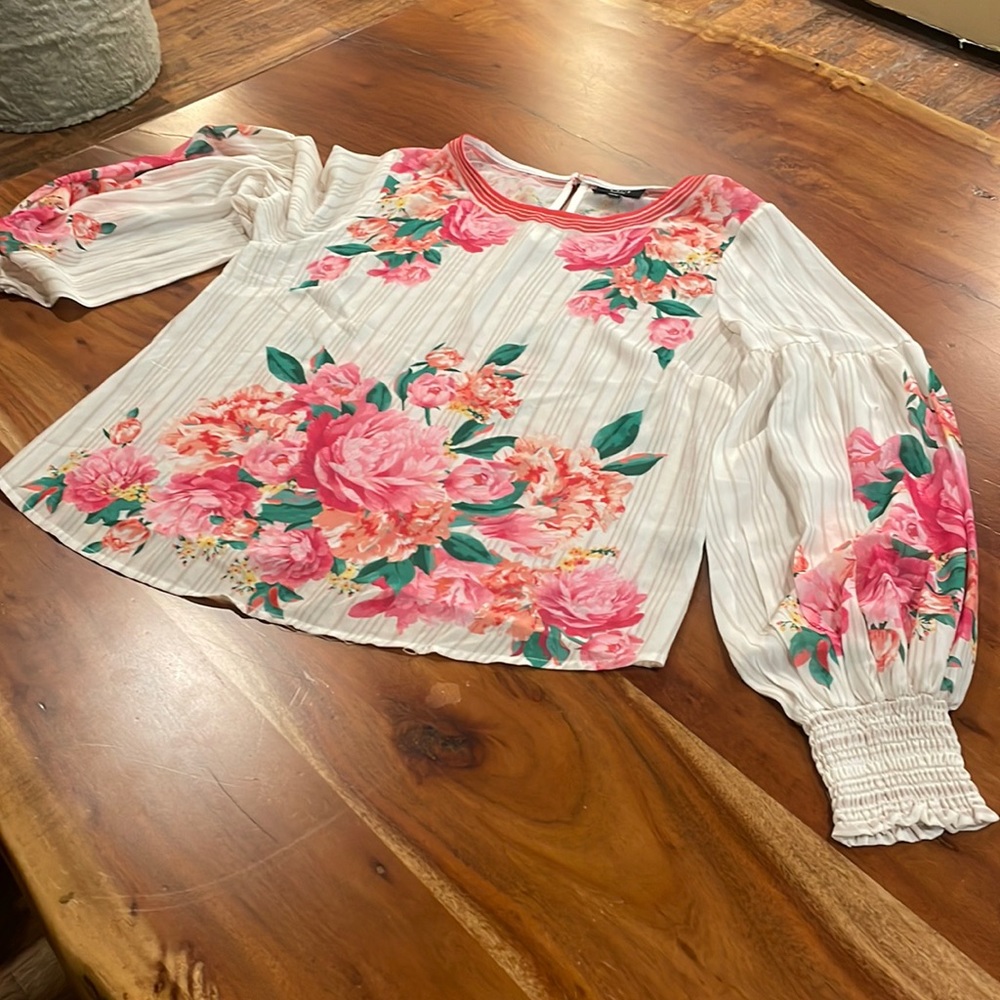 Vici dolls floral blouse